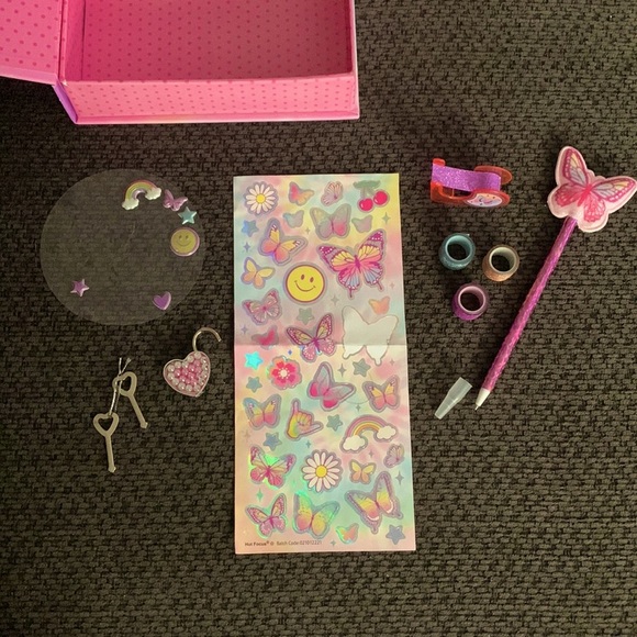 🌻4/$20 Hot Focus Keepsake Lockbox - Picture 9 of 12